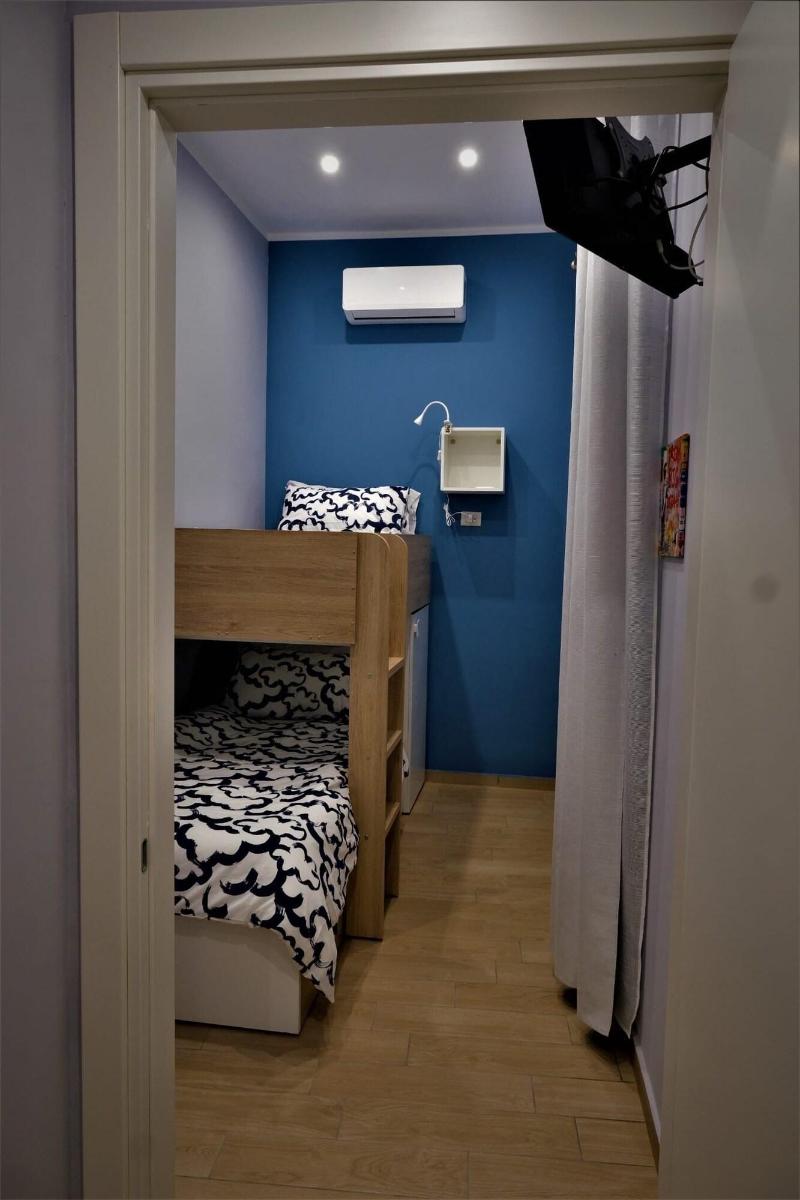 Miambra image