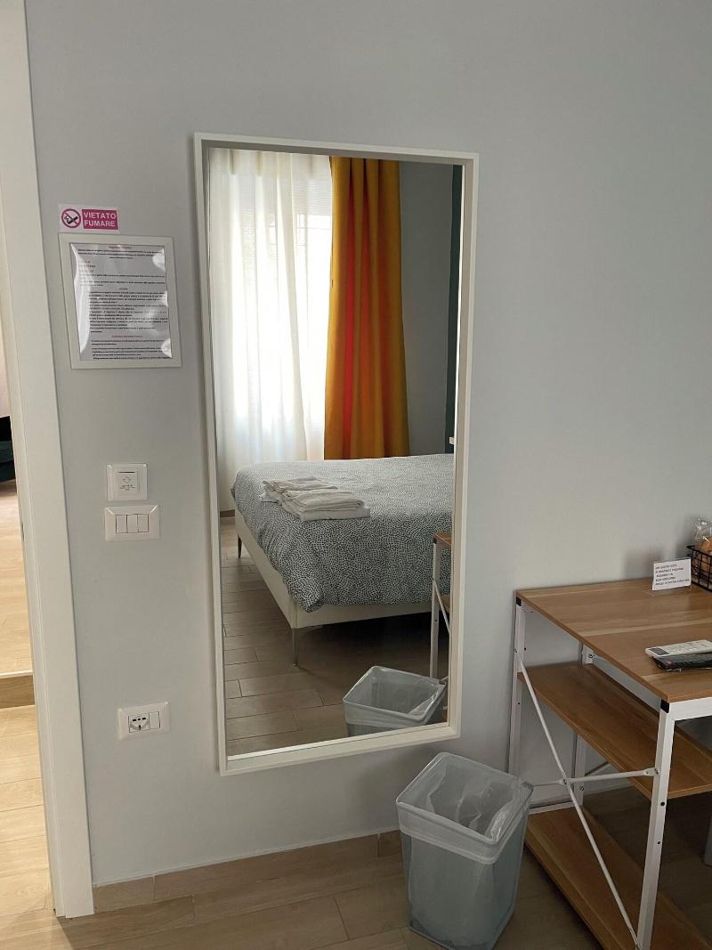 Miambra image
