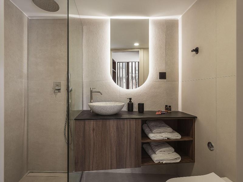Copal Experience The Port image