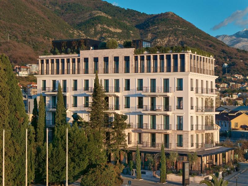 Porto Palace image
