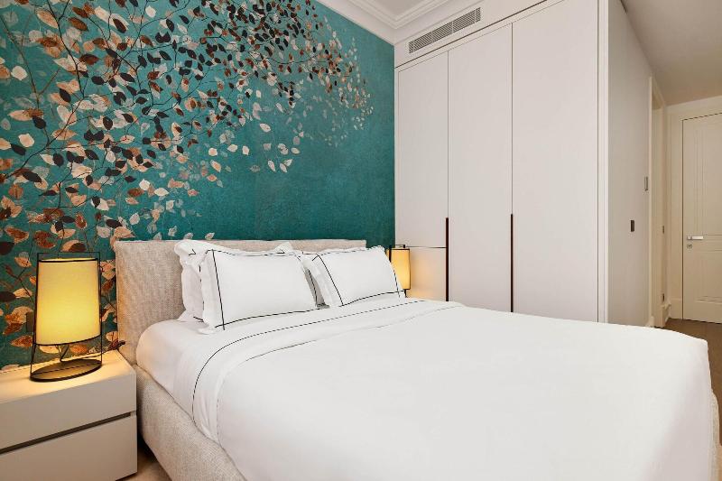 Porto Palace image