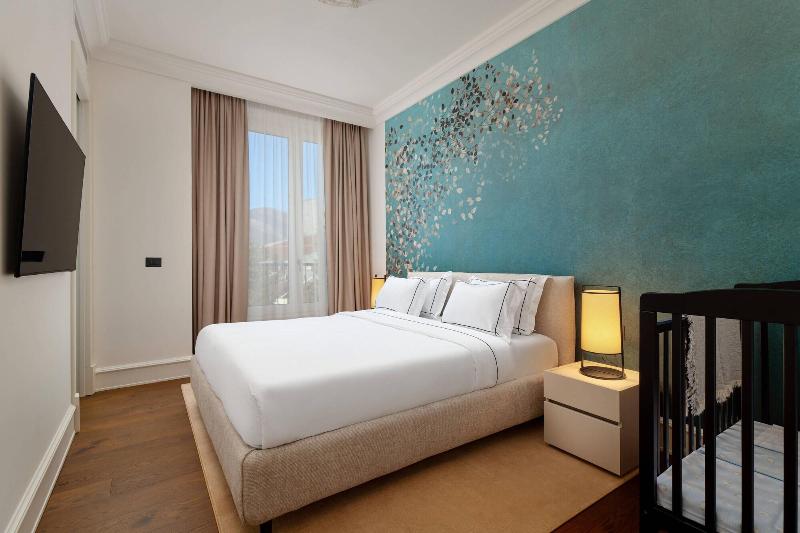 Porto Palace image