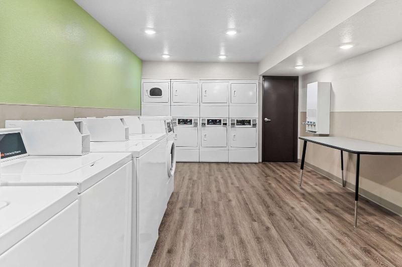 Woodspring Suites Waco South image