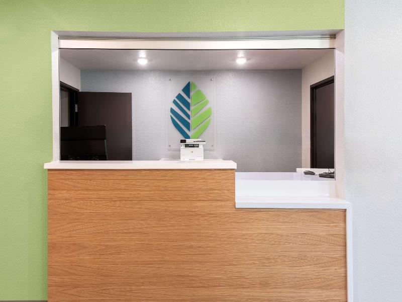 Woodspring Suites Waco South image