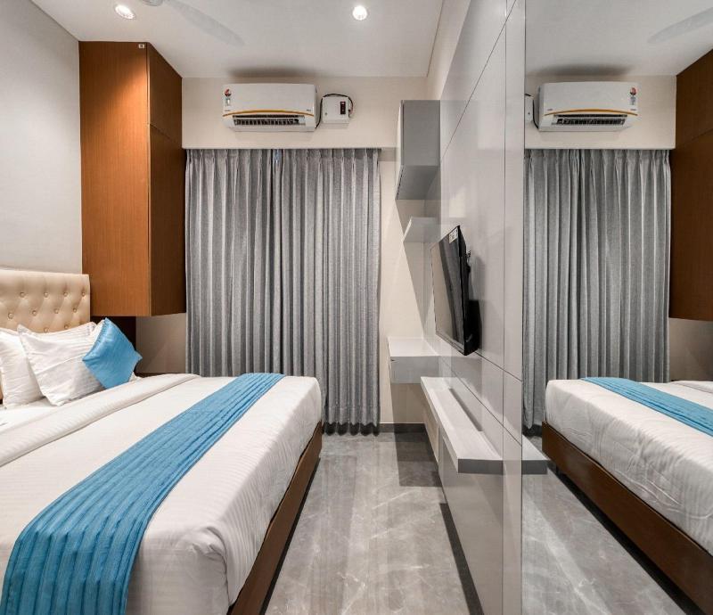 J Square Inn — photo 8