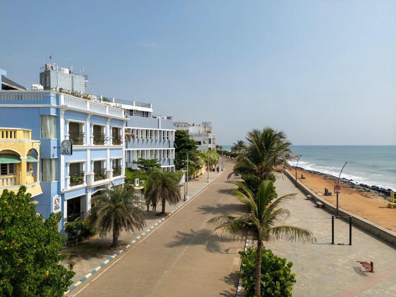 Sea Gadabout Seaside Stays image