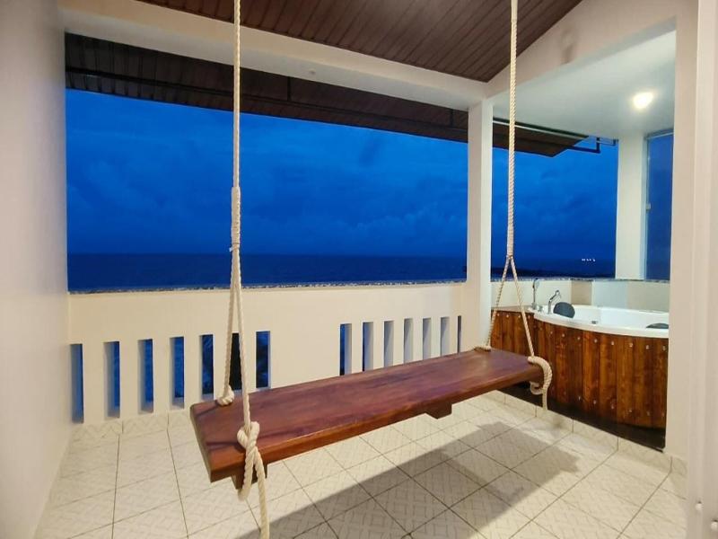 Sea Gadabout Seaside Stays image
