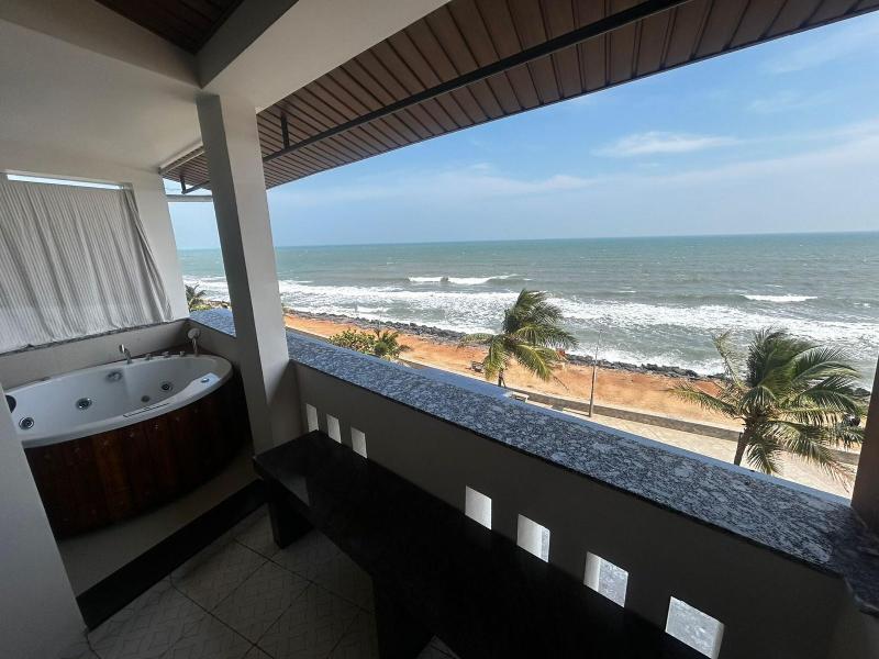 Sea Gadabout Seaside Stays image