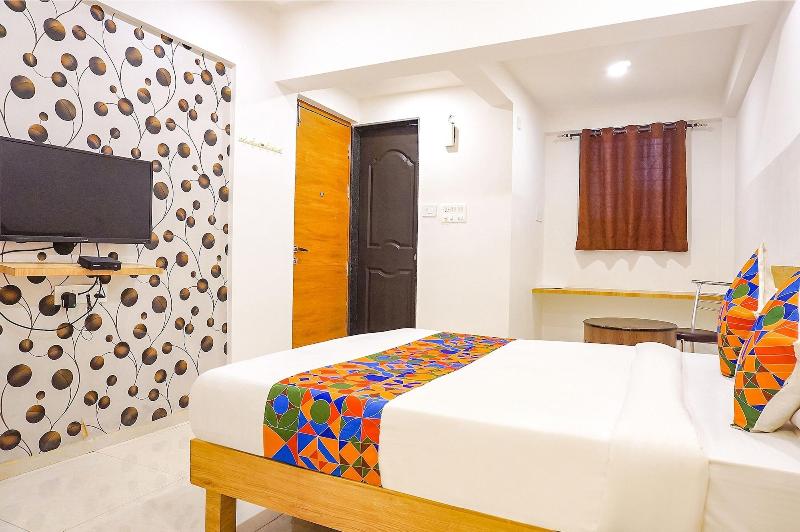 Safron Inn image