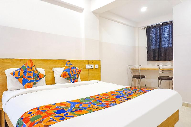 Safron Inn image