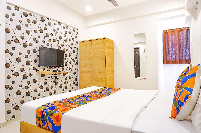 Safron Inn image