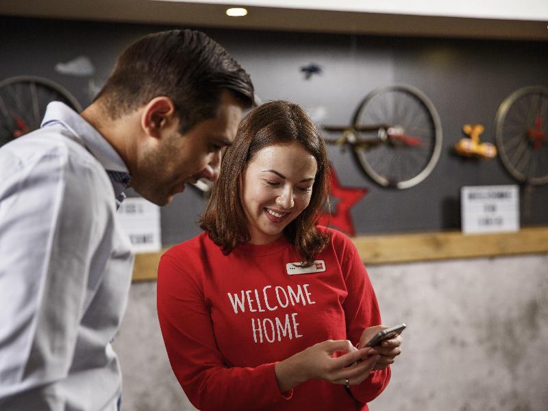 Ibis London Luton Airport image