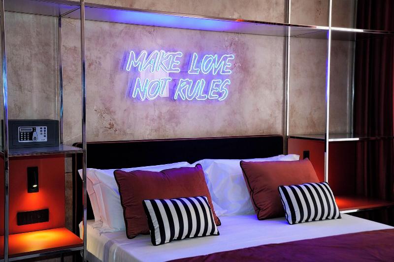 Kind Places Suite Experience image