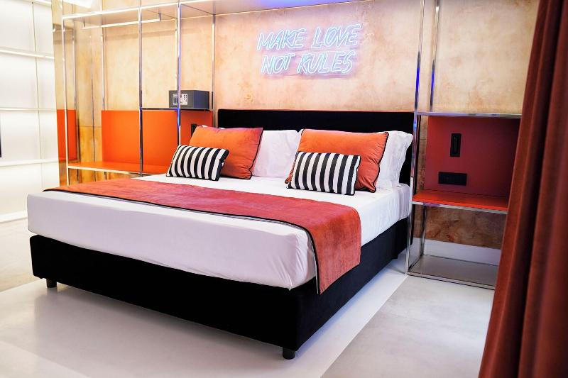 Kind Places Suite Experience image