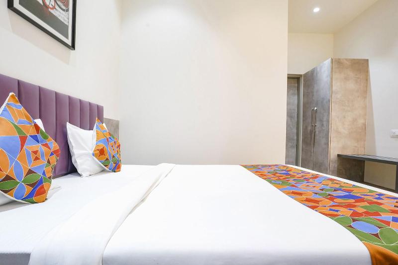 Fabhotel Global Spaces image