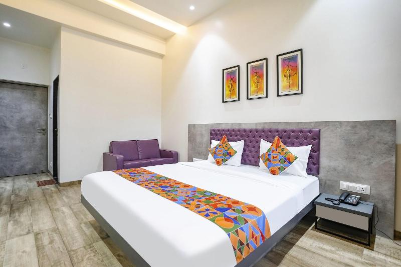 Fabhotel Global Spaces image