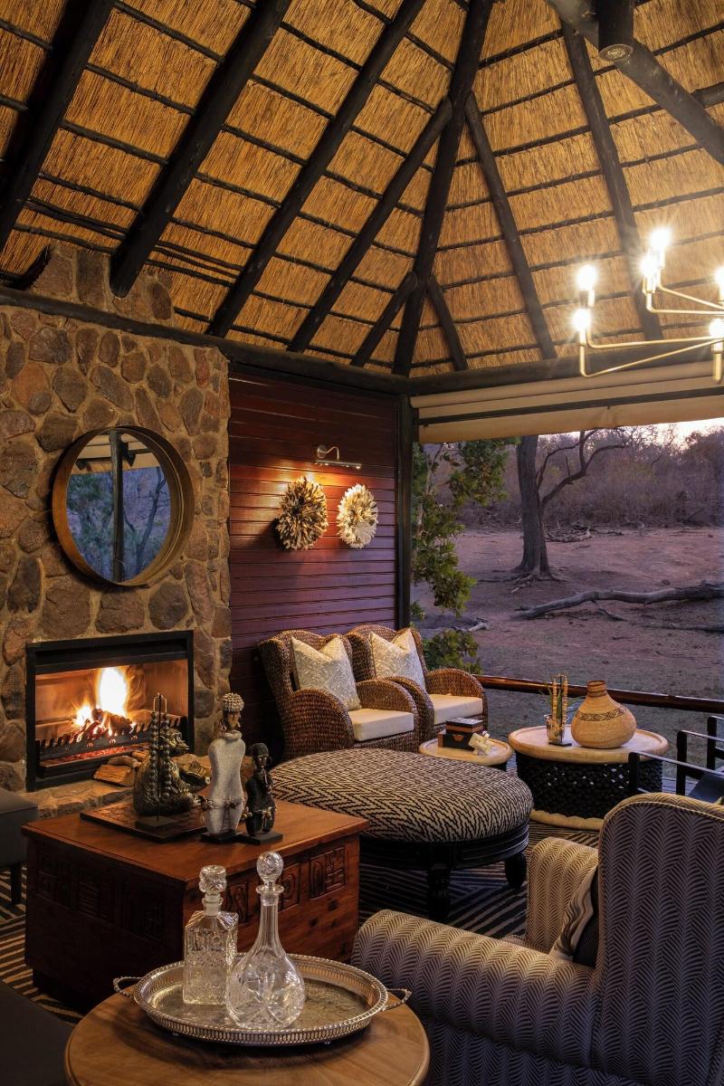 Ndlovu Safari Lodge
