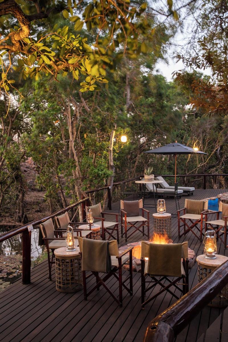 Ndlovu Safari Lodge