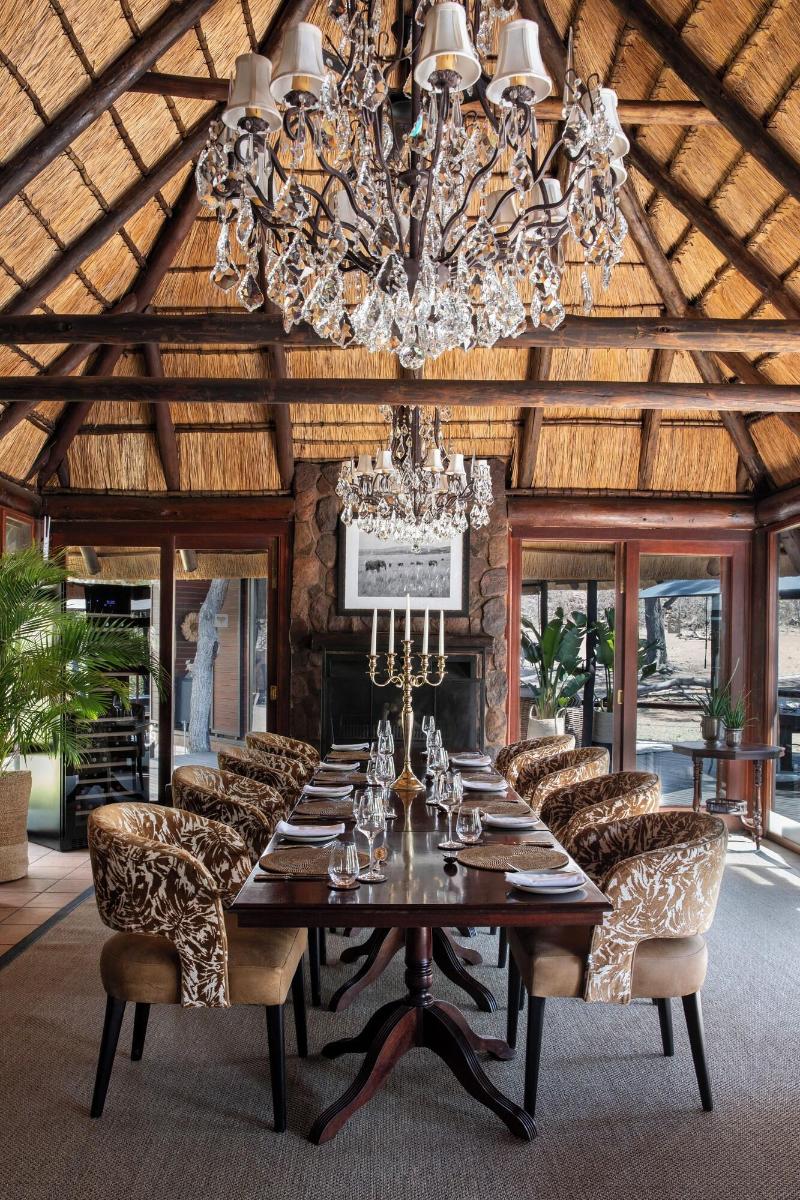 Ndlovu Safari Lodge