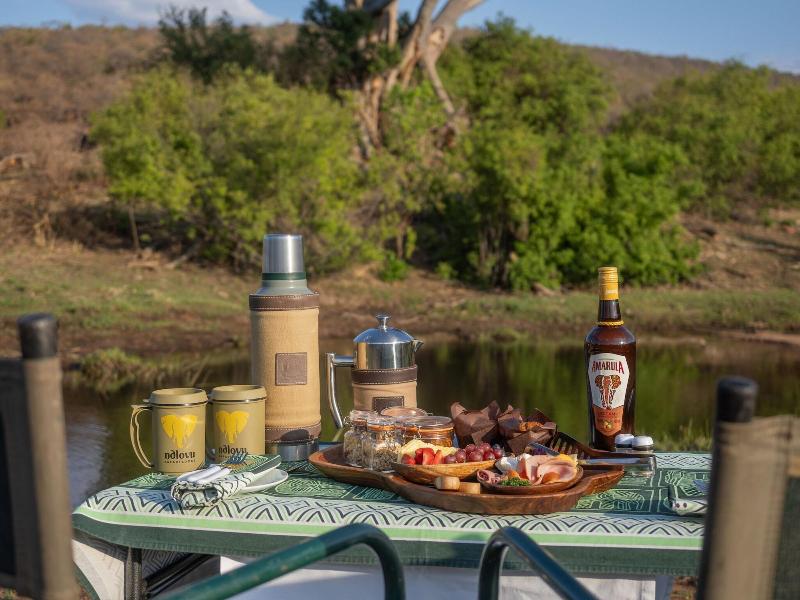 Ndlovu Safari Lodge