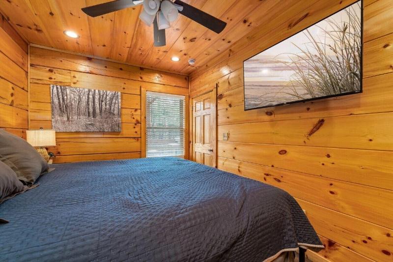 Rustic Mountain Retreat By Ghosal Luxury Lodging — photo 61