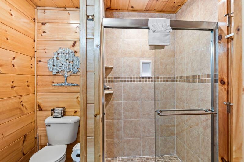 Rustic Mountain Retreat By Ghosal Luxury Lodging — photo 52