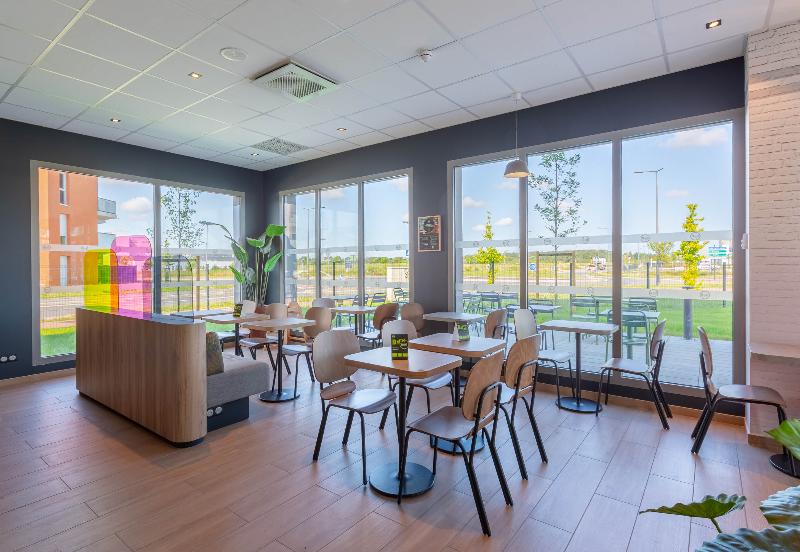 B&B Hôtel Orléans Saran image