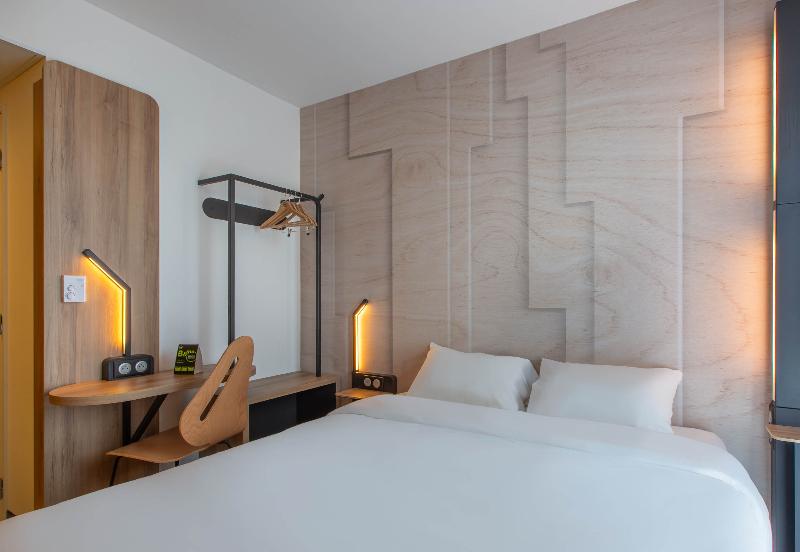 B&B Hôtel Orléans Saran image