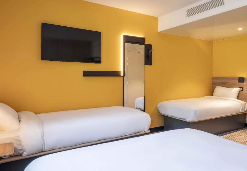 B&B Hôtel Orléans Saran image