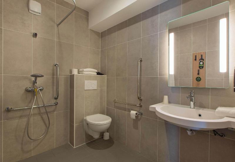 B&B Hôtel Orléans Saran image