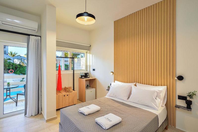 Eloque Simple Living Space image