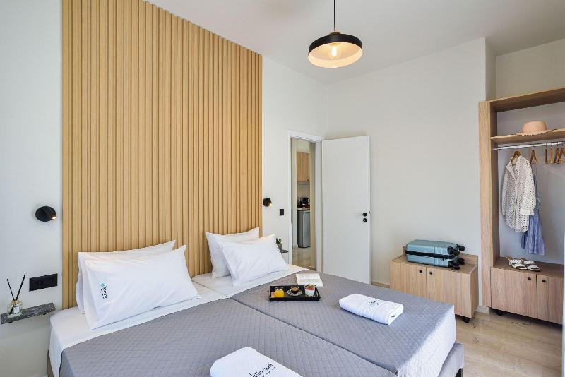 Eloque Simple Living Space image