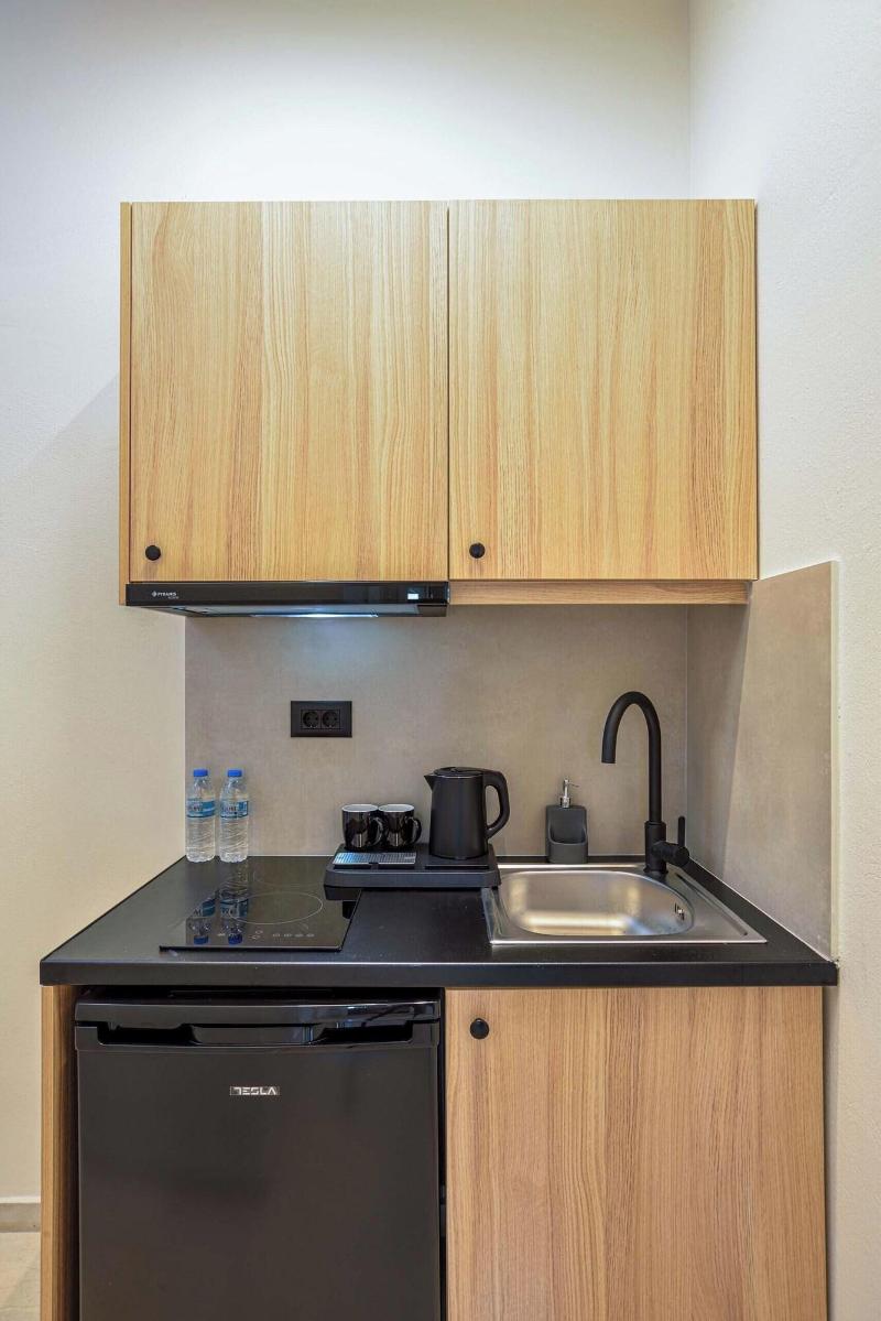 Eloque Simple Living Space image