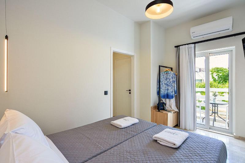 Eloque Simple Living Space image