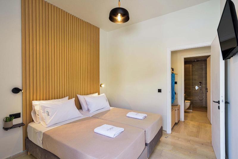 Eloque Simple Living Space image