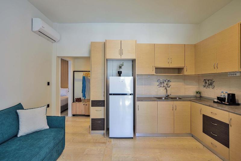 Eloque Simple Living Space image