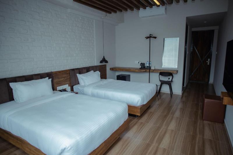 Jade City Hotel image