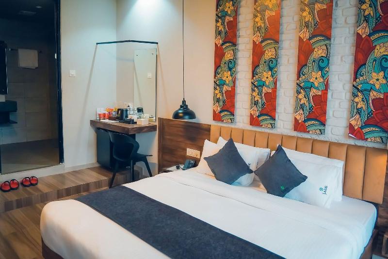 Jade City Hotel image
