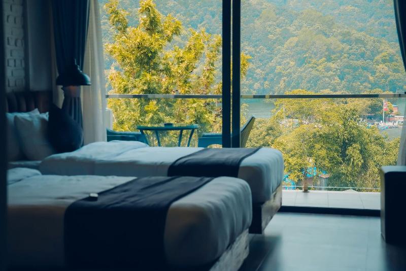 Jade City Hotel image