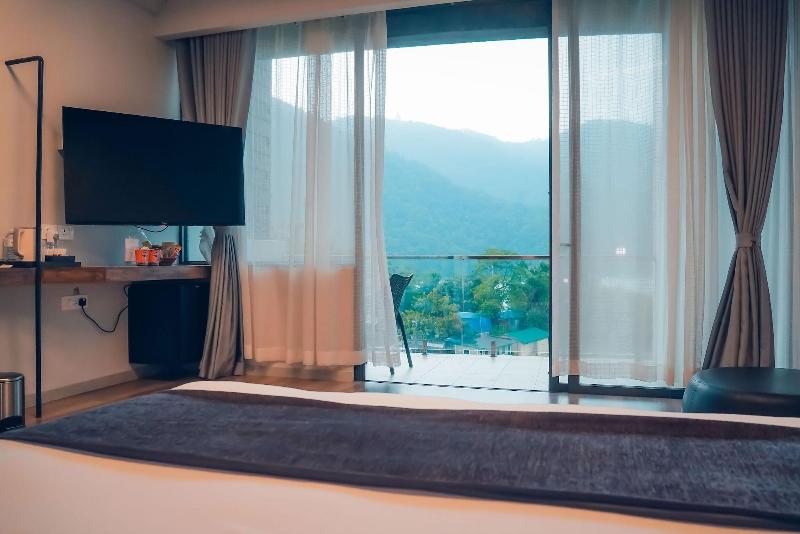 Jade City Hotel image