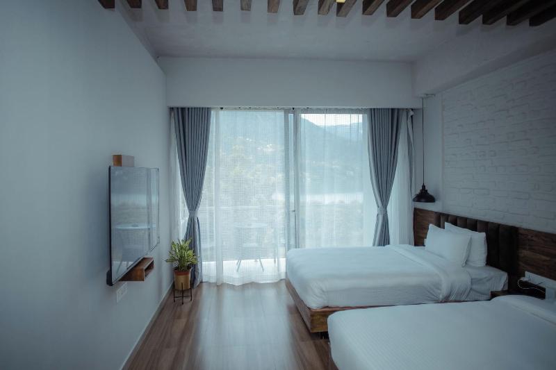 Jade City Hotel image