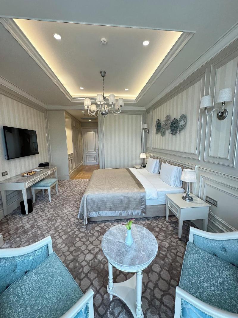 T City Presidential Hotel image