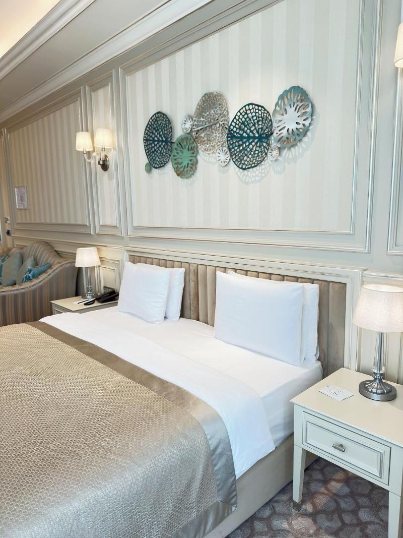 T City Presidential Hotel image