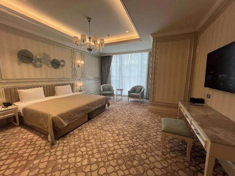 T City Presidential Hotel image