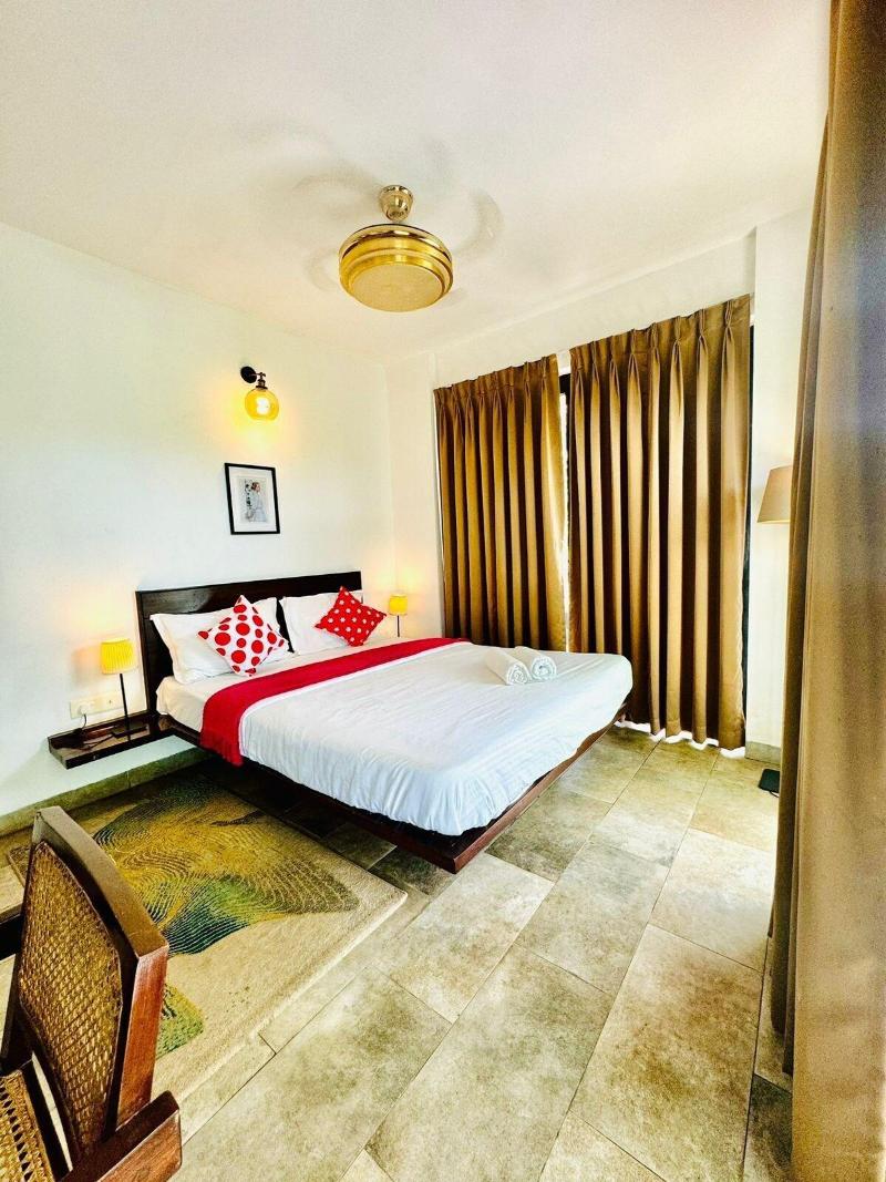 Half Hotel image