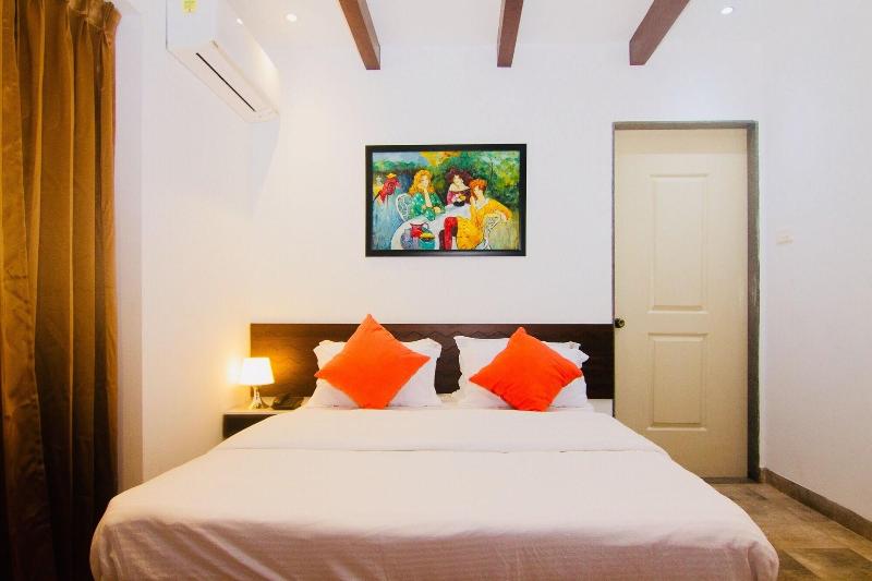 Half Hotel image