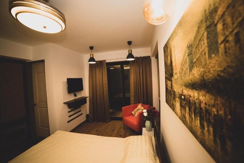Half Hotel image