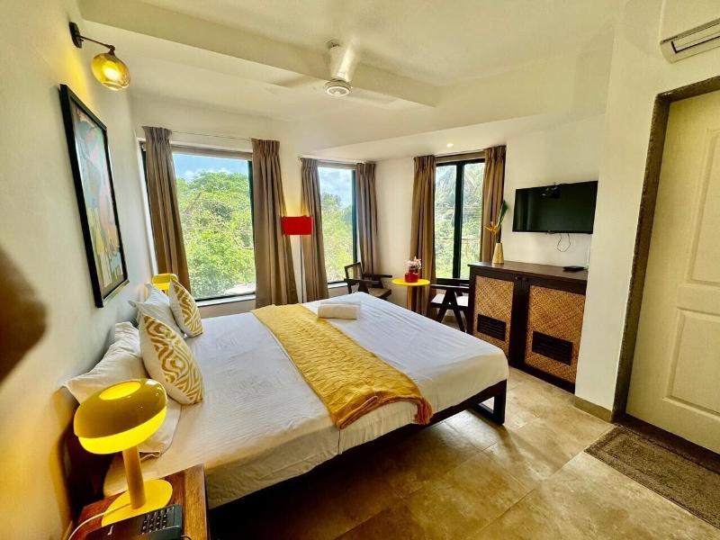 Half Hotel image
