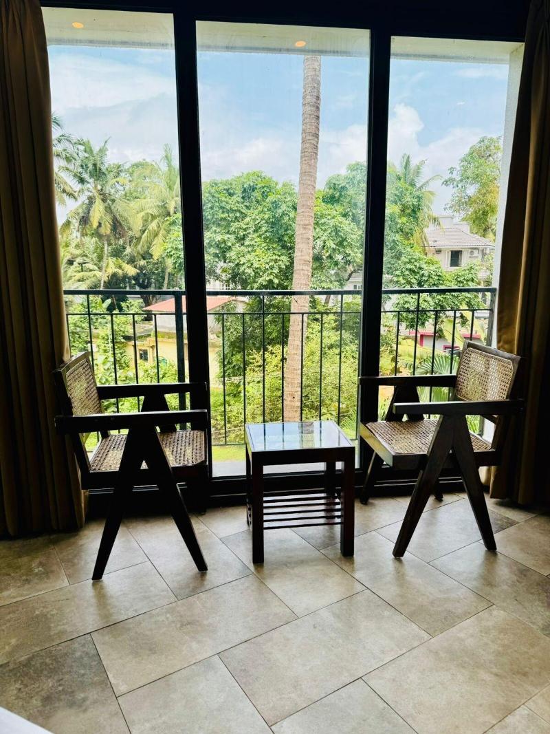 Half Hotel image
