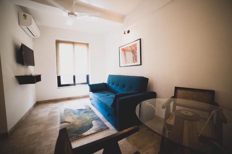 Half Hotel image